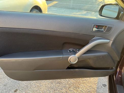 Used 2009 Scion tC image 11