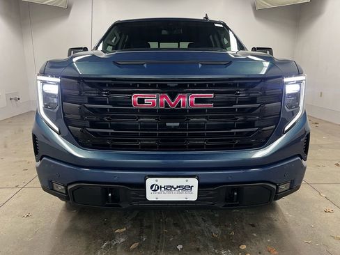New 2026 GMC Sierra 1500 Elevation w/ Elevation Premium Package image 12