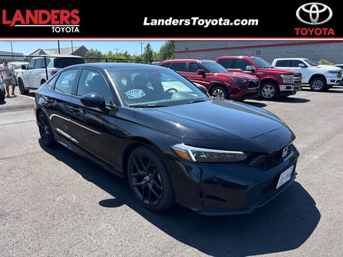 Used 2025 Honda Civic Sport image 1