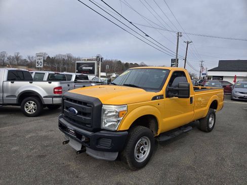 Used 2014 Ford F250 XL w/ Snow Plow Prep Package AWD/4WD image 1