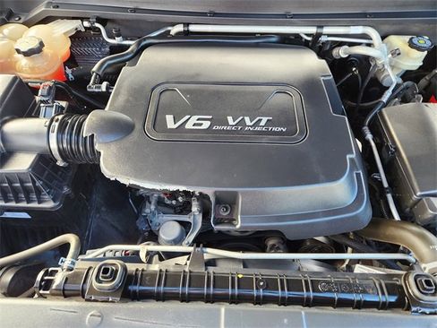 Used 2016 GMC Canyon SLT w/ Driver Alert Package image 31