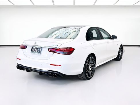 Used 2022 Mercedes-Benz E 53 AMG 4MATIC Sedan image 4