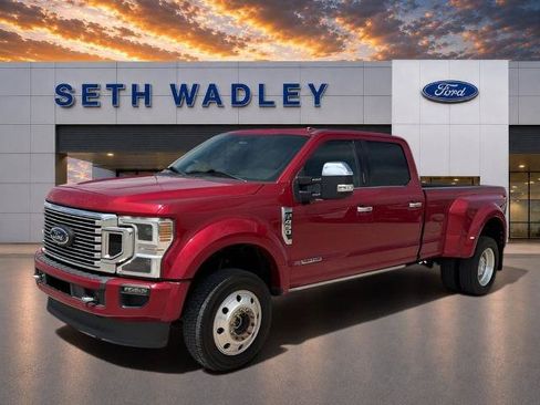 Certified 2022 Ford F450 Platinum w/ FX4 Off-Road Package AWD/4WD image 3