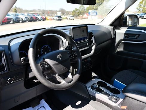Used 2022 Ford Bronco Sport Big Bend AWD/4WD image 11