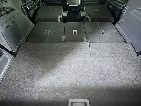 Used 2025 Ford Expedition Platinum AWD/4WD image 19