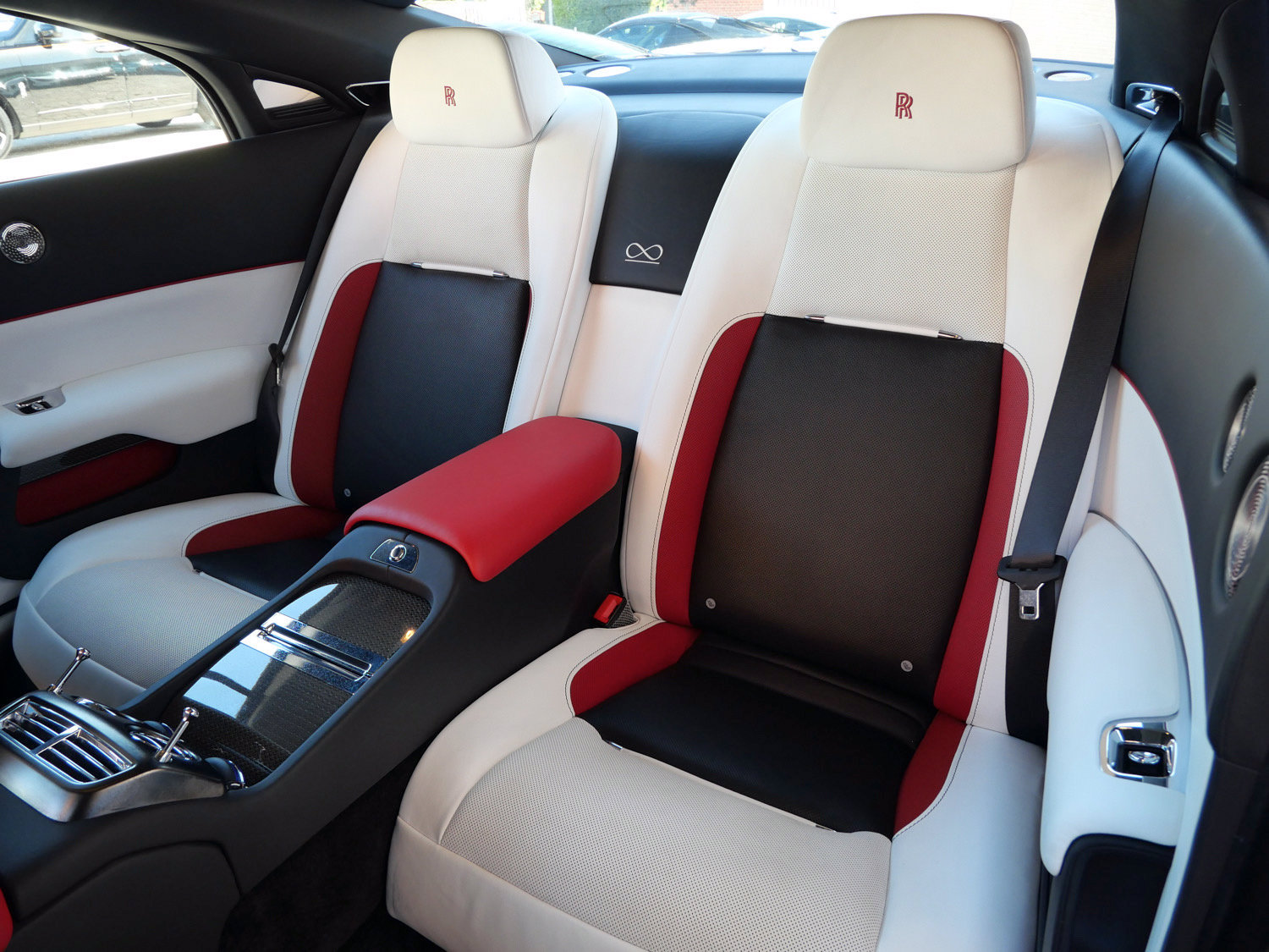 Certified 2021 Rolls-Royce Wraith w/ Rolls-Royce Signature Package RWD image 7