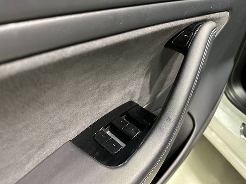 Used 2020 Tesla Model 3 Long Range AWD/4WD image 21