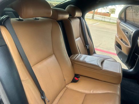 Used 2016 Lexus LS 460 RWD image 23