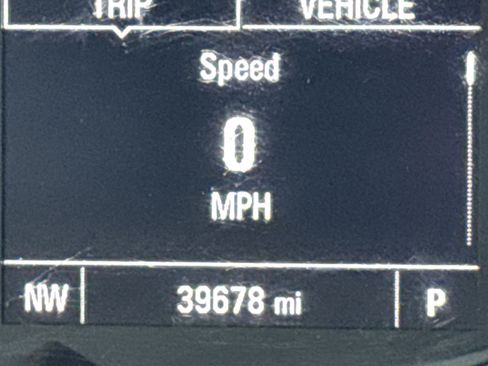 Certified 2022 Chevrolet Trax LT w/ Premium Seat Package image 9