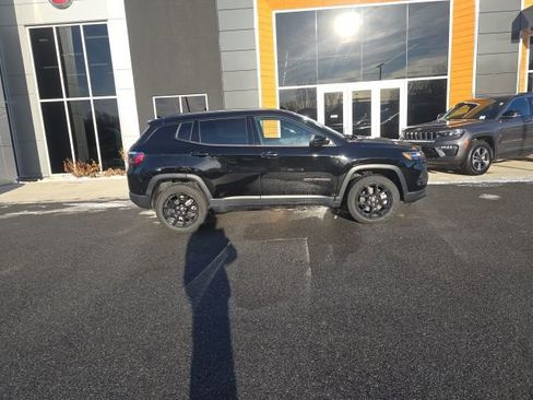 New 2026 Jeep Compass Latitude image 7