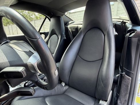 Used 2009 Porsche 911 Carrera S RWD image 5