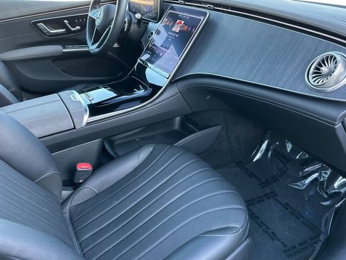 Used 2022 Mercedes-Benz EQS 450+ Sedan w/ AMG Line Exterior image 15