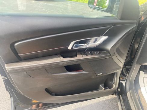 Used 2016 GMC Terrain SLE w/ Convenience Package FWD image 9