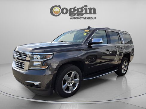 Used 2018 Chevrolet Tahoe Premier w/ Max Trailering Package image 4