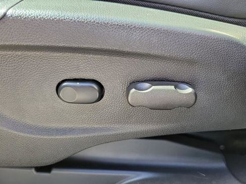 Used 2020 Buick Encore Preferred w/ Safety Package image 54