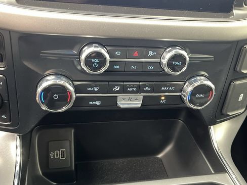 New 2026 Ford F150 XLT w/ XLT Chrome Appearance Package AWD/4WD image 19