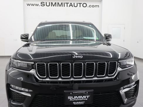 Used 2023 Jeep Grand Cherokee Limited image 21