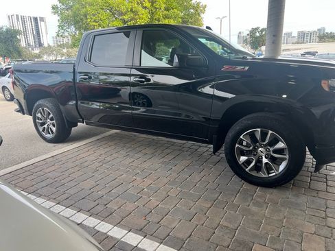 Used 2021 Chevrolet Silverado 1500 RST AWD/4WD image 12
