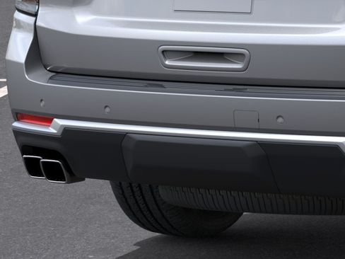 New 2026 Chevrolet Suburban High Country AWD/4WD image 14