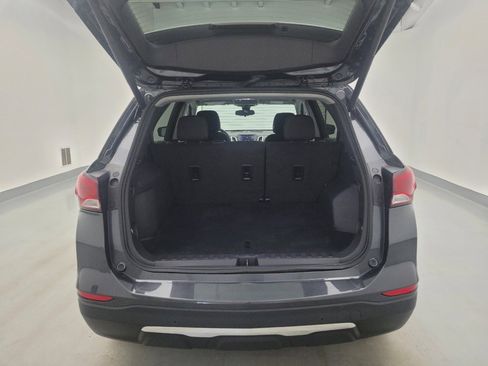 Used 2023 Chevrolet Equinox LT FWD image 29