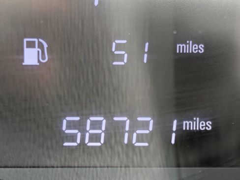 Used 2021 Chevrolet Spark LT image 30