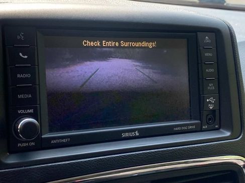 Used 2018 Dodge Grand Caravan SE w/ UConnect Hands-Free Group FWD image 24