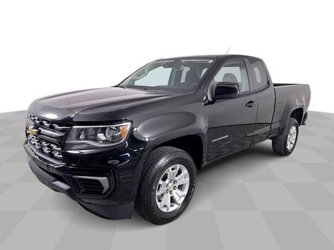 Used 2022 Chevrolet Colorado LT w/ Fleet Safety Package image 4