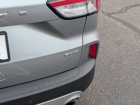 Used 2021 Ford Escape SE AWD/4WD image 6