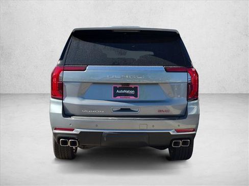 New 2026 GMC Yukon Denali w/ Denali Reserve Package AWD/4WD image 7