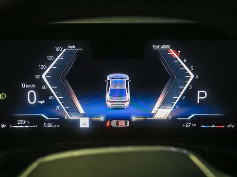 Used 2025 BMW 330i xDrive Sedan image 18