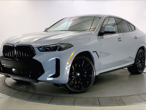 Certified 2026 BMW X6 xDrive40i w/ Climate Comfort Package image 11