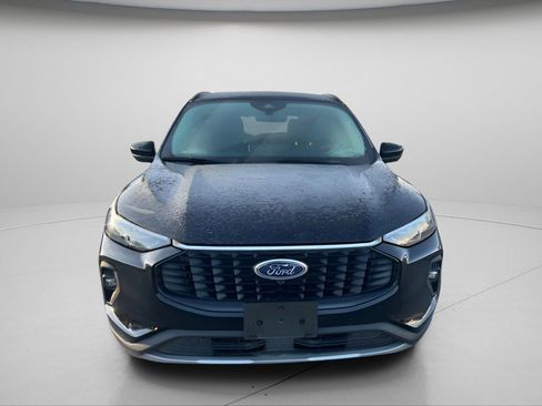 Used 2024 Ford Escape Platinum image 16