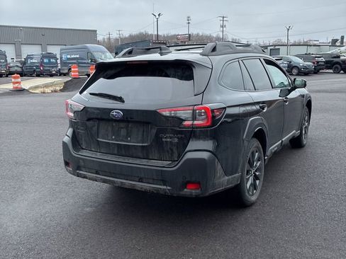 Used 2024 Subaru Outback Onyx Edition image 12