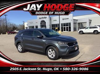 Used 2023 Kia Sorento LX video 1