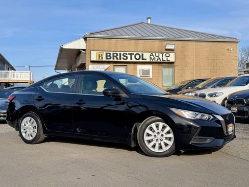 Used 2020 Nissan Sentra S image 1