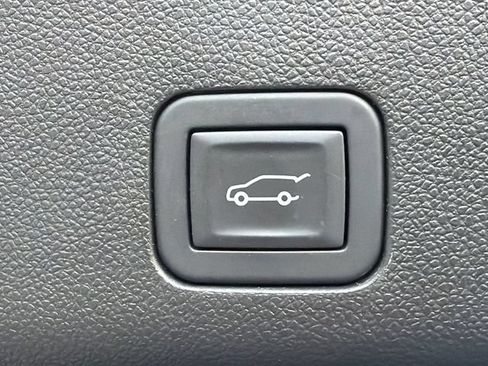 Used 2026 GMC Yukon XL Denali w/ Sun & Power Step Package RWD image 19