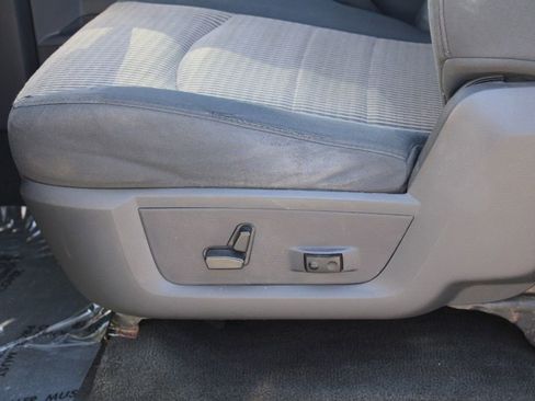 Used 2010 Dodge Ram 1500 Truck SLT image 14