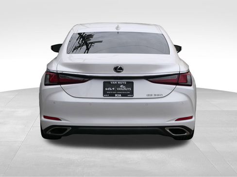 Used 2020 Lexus ES 350 w/ Premium Package FWD image 5