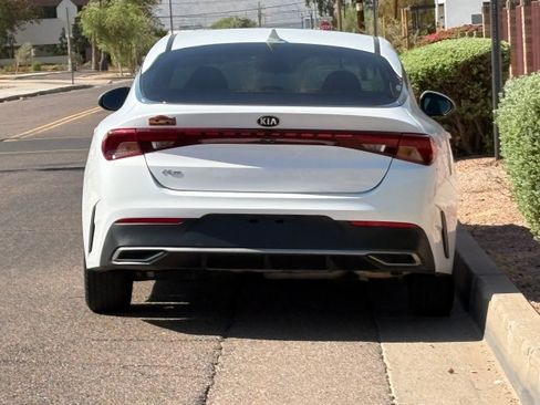 Used 2021 Kia K5 LX FWD image 5
