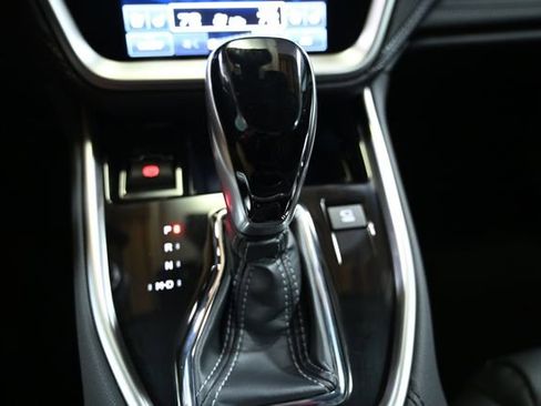 Used 2025 Subaru Outback Touring XT w/ Popular Package #2 image 31