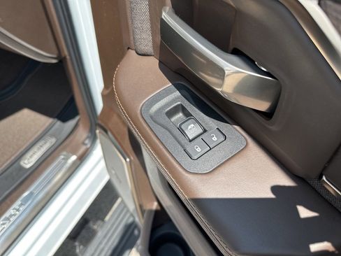 New 2025 RAM 2500 Limited image 26