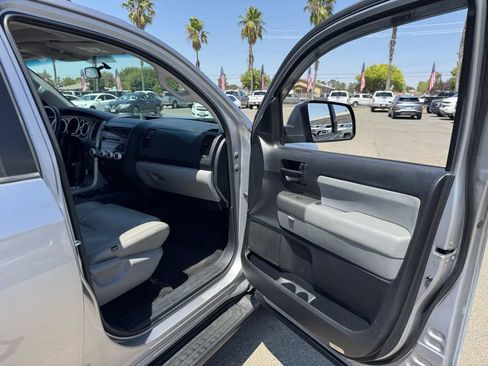 Used 2012 Toyota Sequoia SR5 AWD/4WD image 16