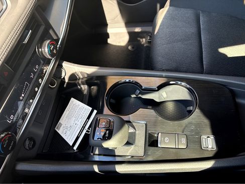 New 2026 Nissan Rogue SV image 10