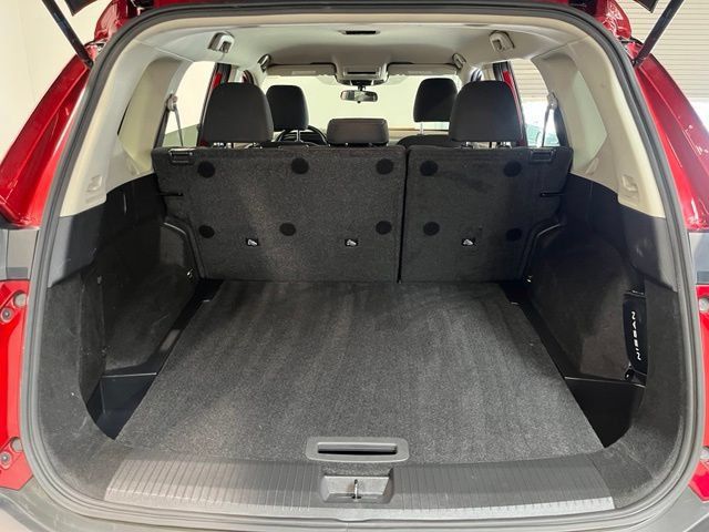 Used 2023 Nissan Rogue S AWD/4WD image 18