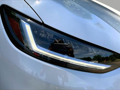 New 2027 Honda HR-V LX image 8