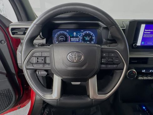 Used 2025 Toyota Tacoma TRD Off-Road AWD/4WD image 17