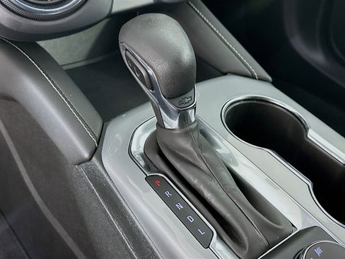 Used 2023 Chevrolet Blazer LT image 23