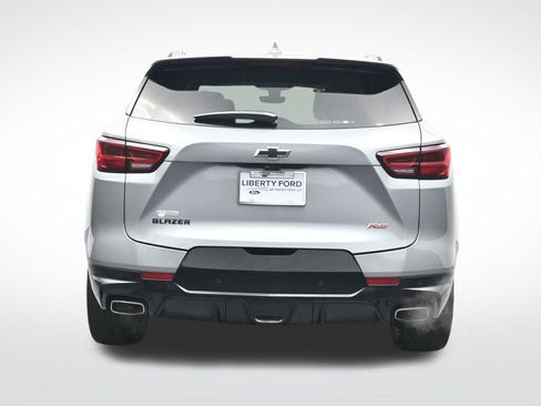 Used 2023 Chevrolet Blazer RS w/ Driver Confidence II Package image 9