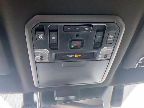 New 2026 Toyota Tundra Platinum AWD/4WD image 17
