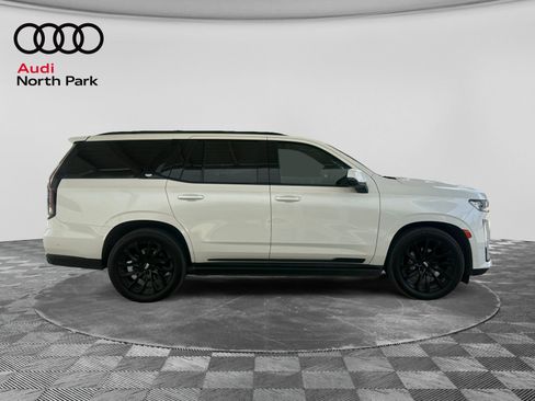 Used 2022 Cadillac Escalade Sport w/ Touring Package AWD/4WD image 6